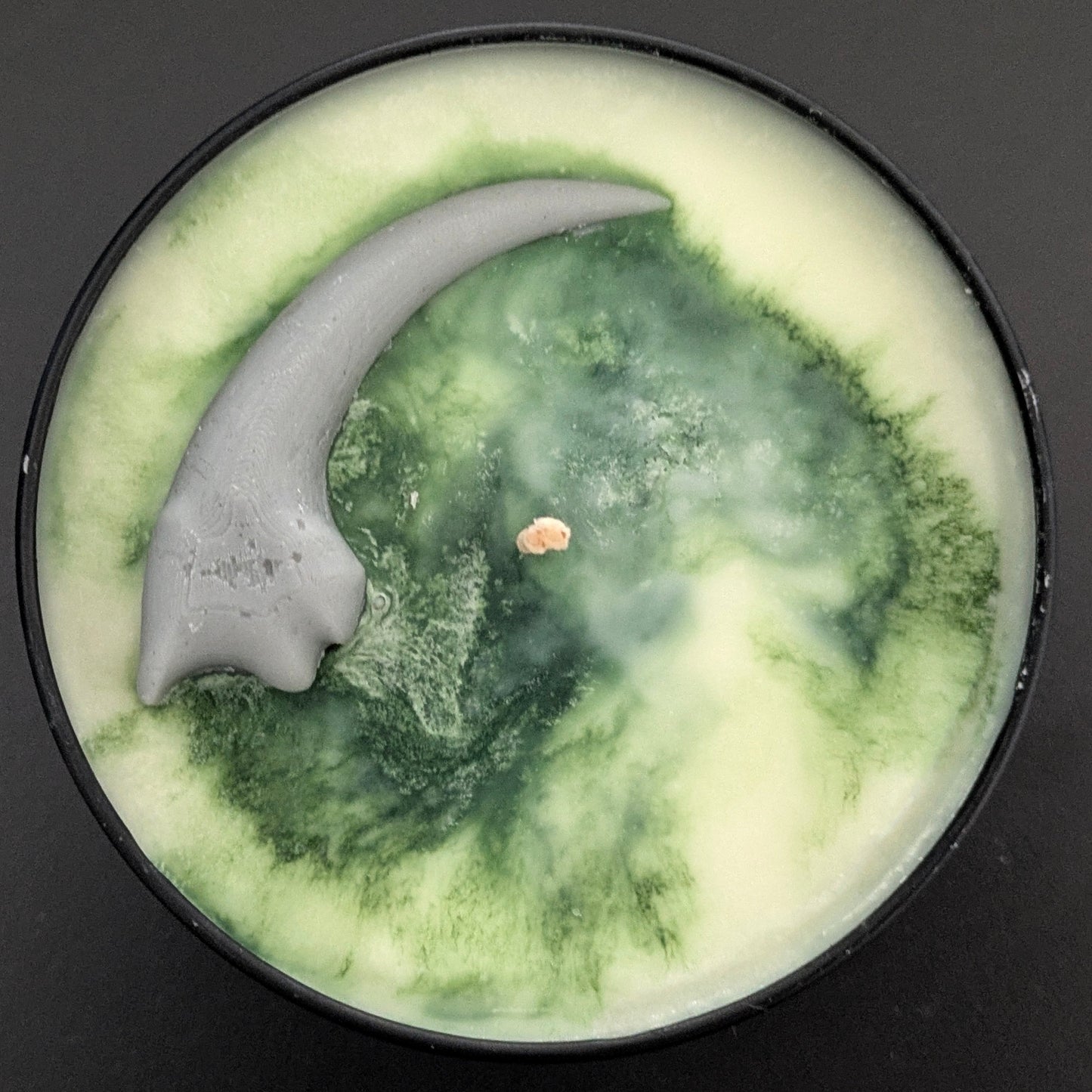 Clever Girl Candle (Jurassic Park)